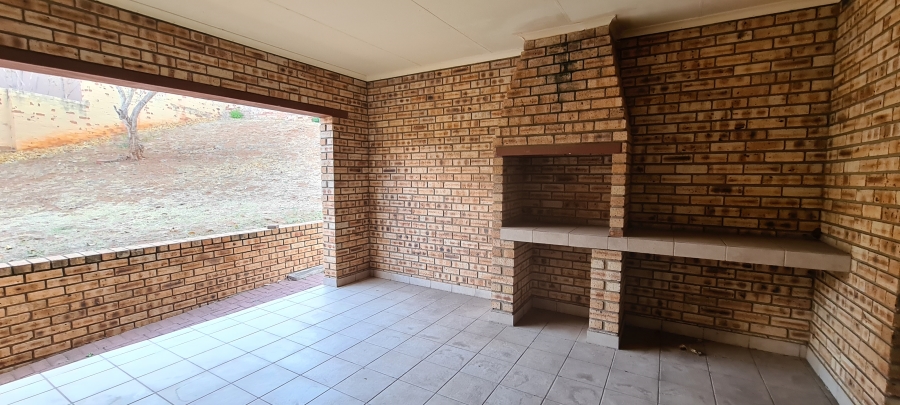 4 Bedroom Property for Sale in Cashan North West